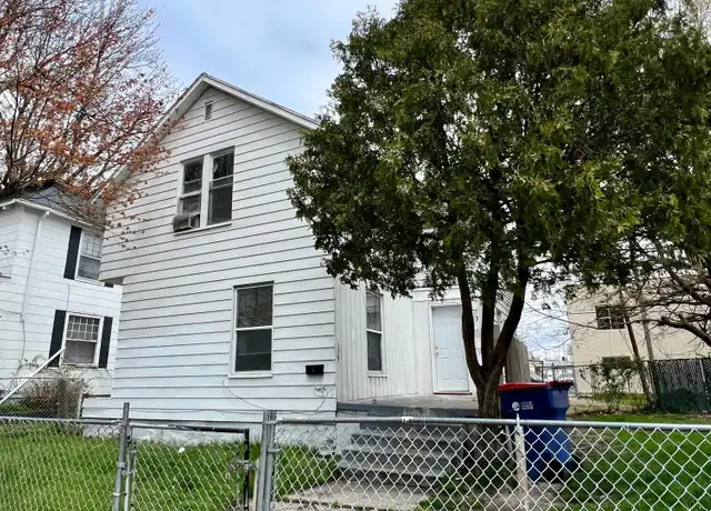 Property at 15 Quigley Blvd SW Unit 1, Grand Rapids, MI, 49507, 2 beds, 1 bath, [object Object]