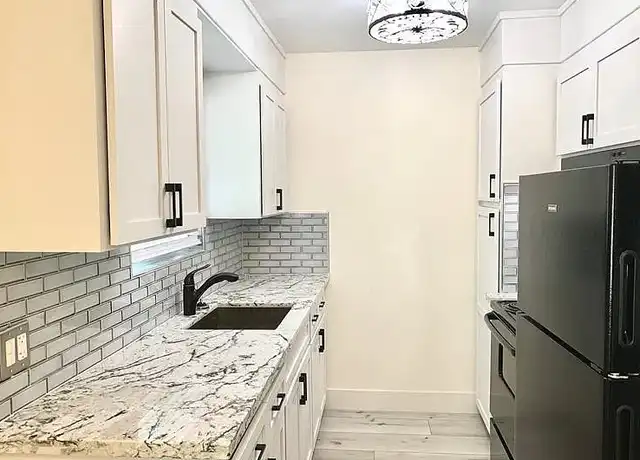 Property at 2311 U St, Sacramento, CA, 95818, 1-2 bed, 1 bath, [object Object]
