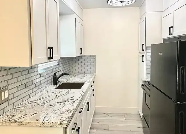 Property at 2311 U St, Sacramento, CA, 95818, 1-2 bed, 1 bath, [object Object]