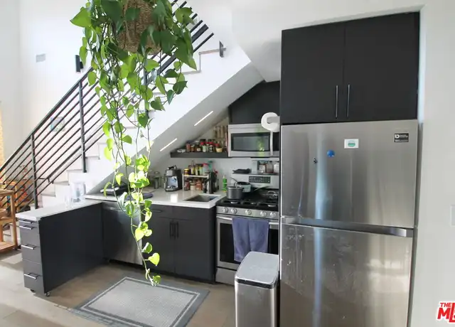 Property at 321 N Bixel St Unit 5, Los Angeles, CA, 90026, 1 bed, 1 bath, [object Object]