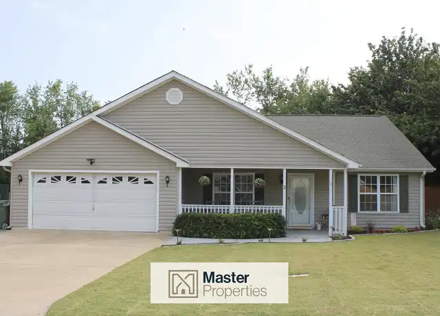 Property at 2 Ariel Ct, Fountain Inn, SC, 29644, 3 beds, 2 baths, [object Object]