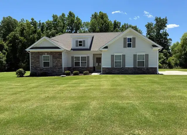 Property at 240 Planters Ln, Coats, NC, 27521, 3 beds, 2.5 baths, [object Object]