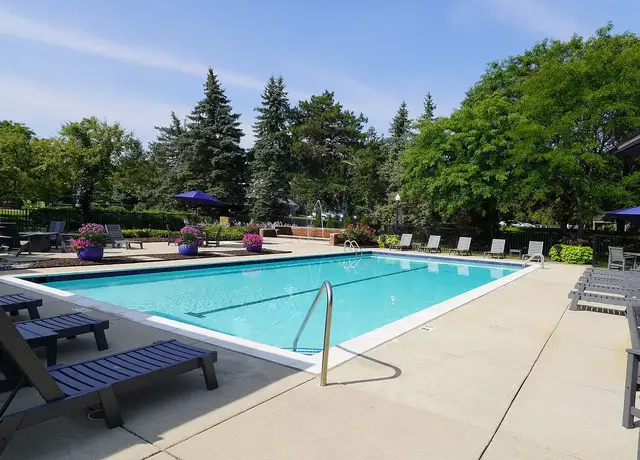 Photo of 1505 Natalie Ln, Ann Arbor, MI 48105