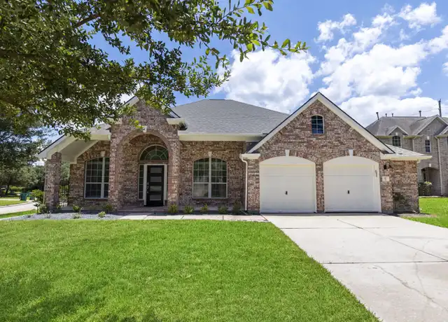 Property at 10 Loxanhachee Pl, Spring, TX, 77389, 4 beds, 3 baths, [object Object]