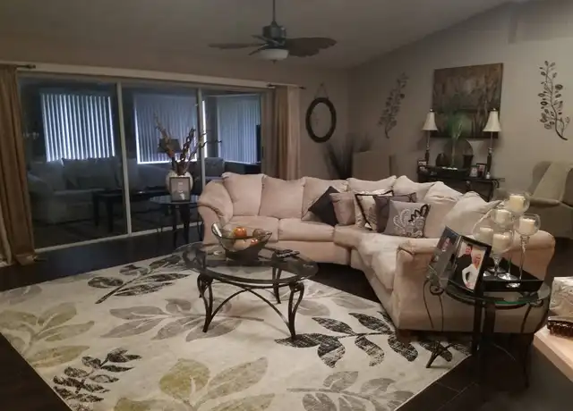 Property at 31 Old Sunbeam Dr, South Daytona, FL, 32119, 3 beds, 2 baths, [object Object]