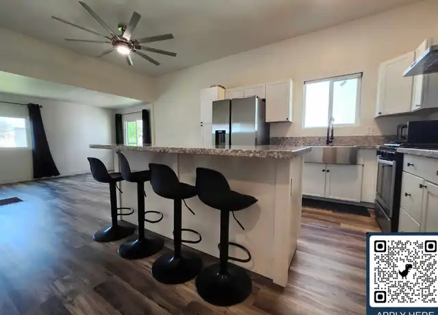 Property at 170 N Gale Hill Ave, Lindsay, CA, 93247, 3 beds, 1 bath, [object Object]
