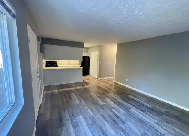 Property at 480 Massillon Rd, Akron, OH, 44306, 2 beds, 1 bath, [object Object]