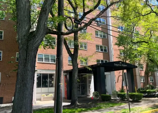 Property at 39 E 39th St Apt 2O, Paterson, NJ, 07514, 2 beds, 2 baths, [object Object]