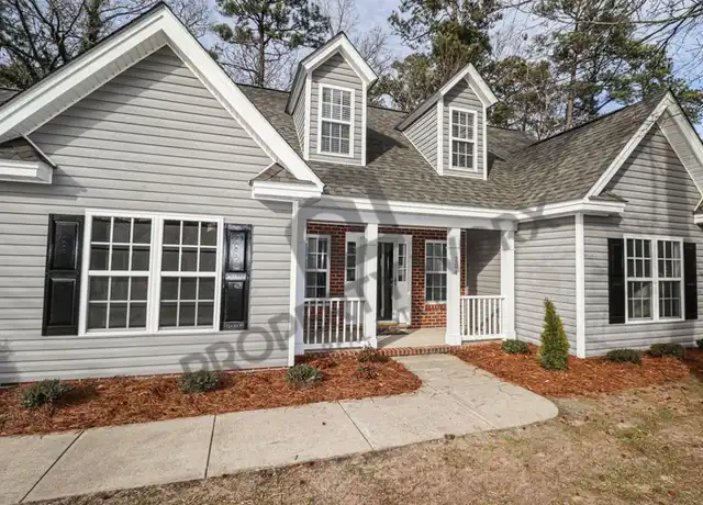 Property at 204 Sedgefield Dr, Rocky Mount, NC, 27804, 3 beds, 2 baths, [object Object]