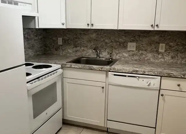 Property at 980 Main St Unit 131, Woburn, MA, 01801, 1 bed, 1 bath, [object Object]