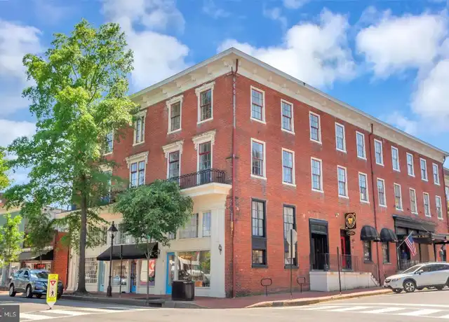 Property at 200 Hanover St Unit 2B, Fredericksburg, VA, 22401, 1 bed, 1 bath, [object Object]