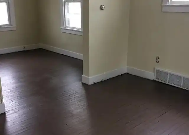 Property at 1604 Homewild Ave, Jackson, MI, 49202, 2 beds, 1 bath, [object Object]