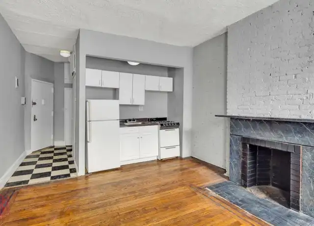 Property at 51 Leroy St Unit 3D, New York, NY, 10014, 0 beds, 1 bath, [object Object]