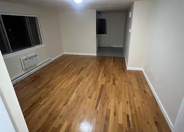 Property at 299 Park St Unit A3, Bristol, CT, 06010, 1 bed, 1 bath, [object Object]