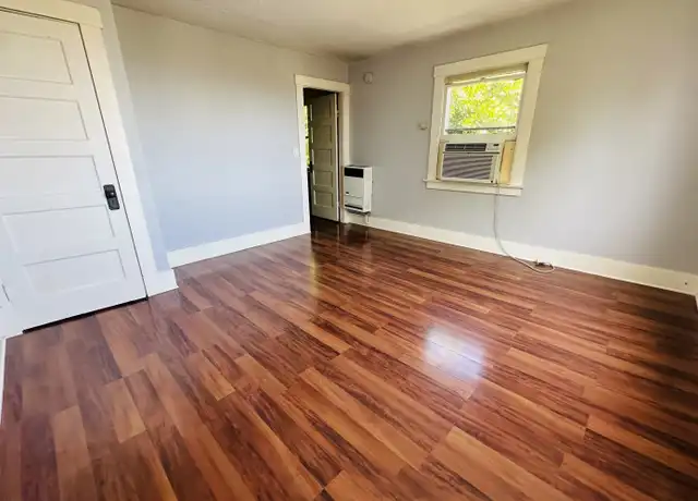 Property at 1826 Loma St, Santa Barbara, CA, 93103, 1 bed, 1 bath, [object Object]