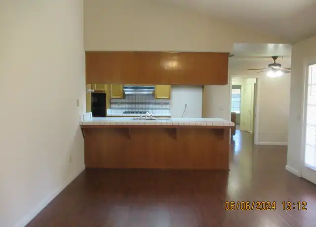 Property at 2252 Fort Point Dr, Gold River, CA, 95670, 4 beds, 3 baths, [object Object]