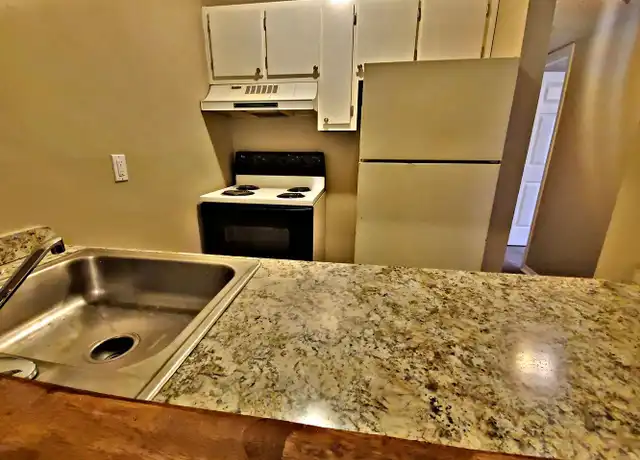 Property at 4205 Patton Rd SW Unit 4205-15, Huntsville, AL, 35805, 1 bed, 1 bath, [object Object]