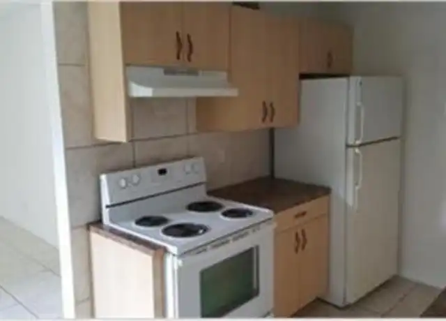 Property at 1333 S Dixie Hwy #214, Deerfield Beach, FL, 33441, 2 beds, 1 bath, [object Object]