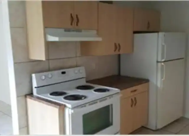 Property at 1333 S Dixie Hwy #214, Deerfield Beach, FL, 33441, 2 beds, 1 bath, [object Object]