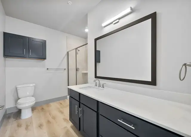 Photo of 2422 S Carrier Pkwy, Grand Prairie, TX 75051