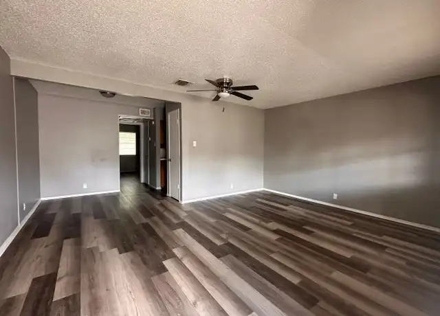 Property at 2703 Southside Dr Unit 8, Brownwood, TX, 76801, 1 bed, 1 bath, [object Object]
