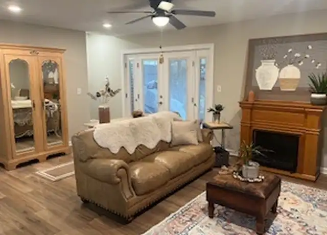 Property at Goldrush Cir NE, Sandy Springs, GA, 30328, 1 bed, 1 bath, [object Object]