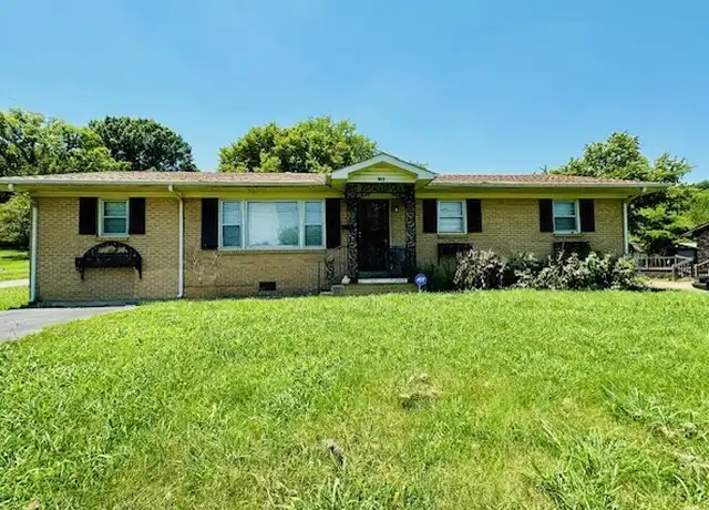 Property at 922 N 3rd St, Pulaski, TN, 38478, 4 beds, 2.5 baths, [object Object]