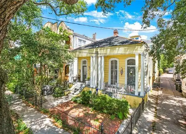Property at 4223 St Charles Ave Unit C, New Orleans, LA, 70115, 0 beds, 1 bath, [object Object]