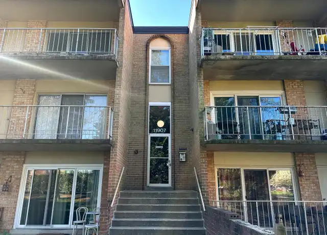 Property at 11907 Parklawn Dr #303, Rockville, MD, 20852, 2 beds, 1 bath, [object Object]