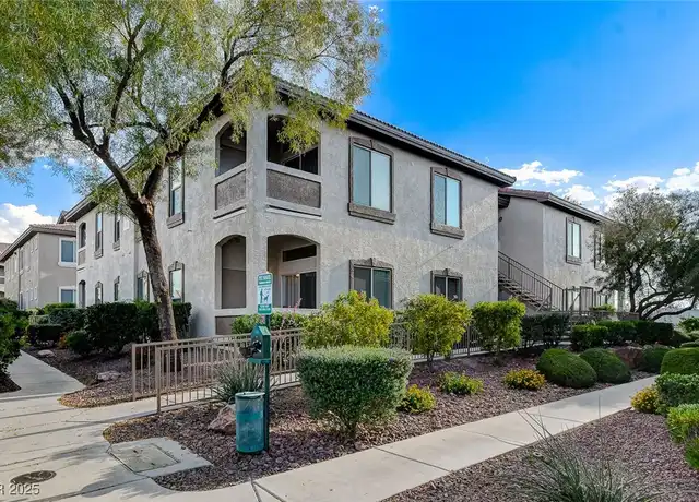Property at 2305 W Horizon Ridge Pkwy #1914, Henderson, NV, 89052, 2 beds, 2 baths, [object Object]