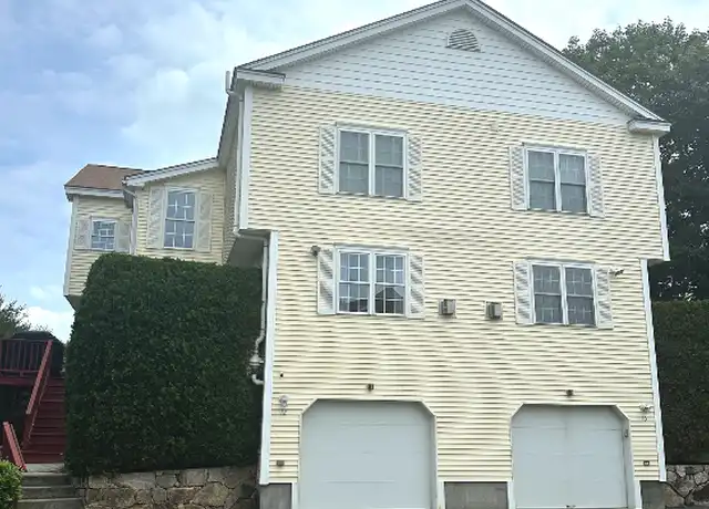 Property at 12 Paul Revere Path, Hopkinton, MA, 01748, 2 beds, 2.5 baths, [object Object]