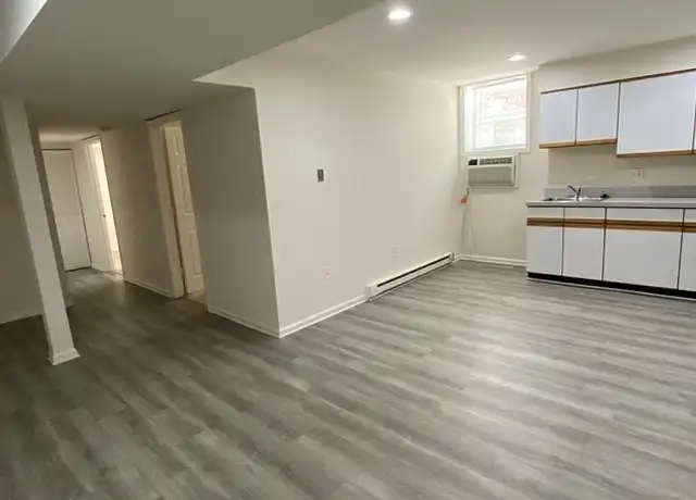 Property at 1719 35th St NW Unit D, Washington, DC, 20007, 2 beds, 1 bath, [object Object]