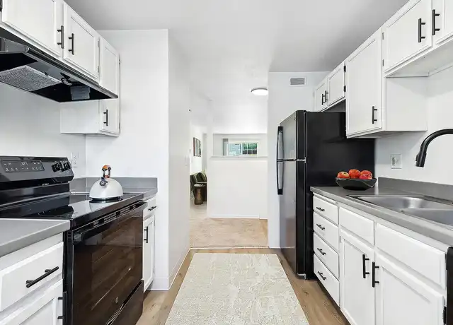 Property at ReNew on East Hill - 10105 SE 236th St, Kent, WA, 98031, 2-3 beds, 1-2 bath, [object Object]