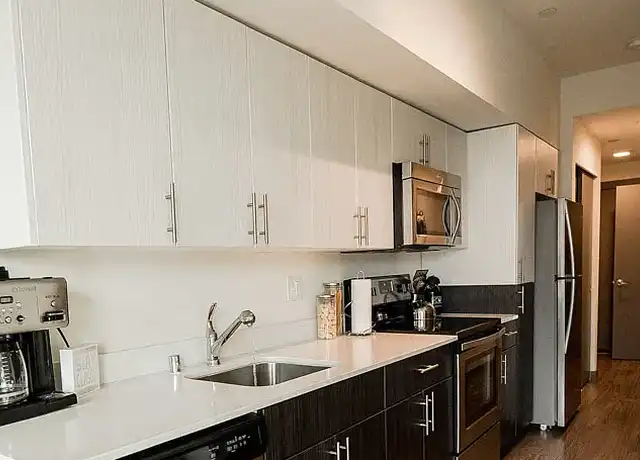 Property at Icon Apartments - 400 S Jackson St, Seattle, WA, 98104, 1 bed, 1 bath, [object Object]