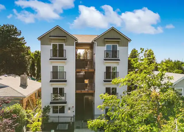Property at 107th Apartments - 4775 NE 107th Ave, Portland, OR, 97220, 0-2 beds, 1 bath, [object Object]