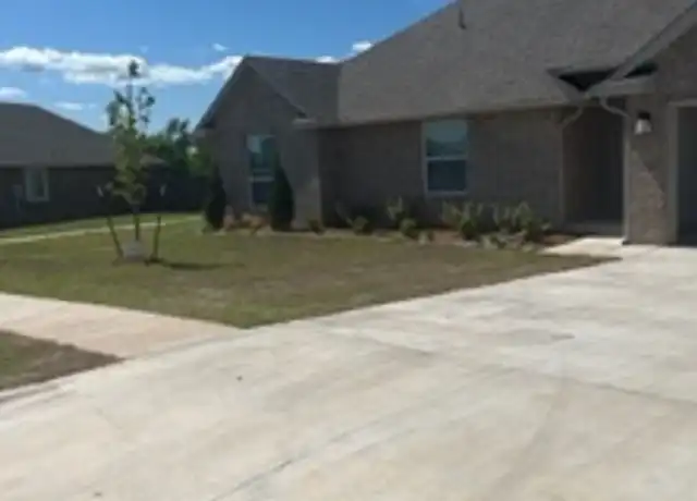 Property at 16233 Capulet Dr, Edmond, OK, 73013, 3 beds, 2 baths, [object Object]