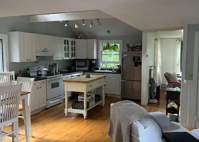 Property at 31 Perkins Rd, Rye, NH, 03870, 4 beds, 2 baths, [object Object]