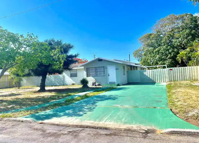 Property at 1229 19th Ave N, Lake Worth Beach, FL, 33460, 3 beds, 2 baths, [object Object]