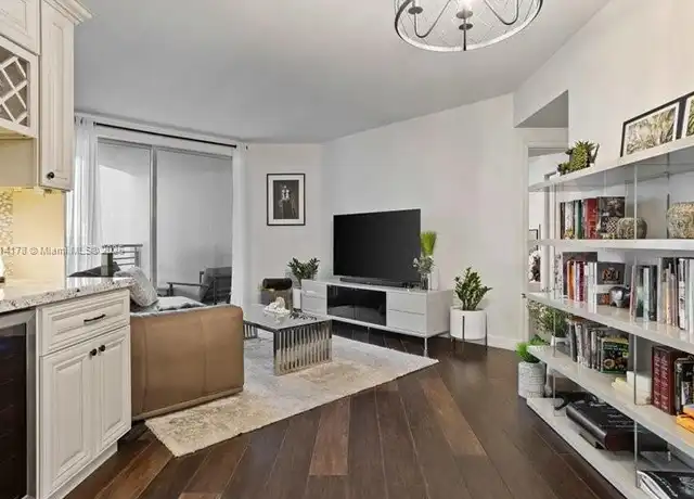 Property at 1830 Radius Dr #620, Hollywood, FL, 33020, 2 beds, 2 baths, [object Object]