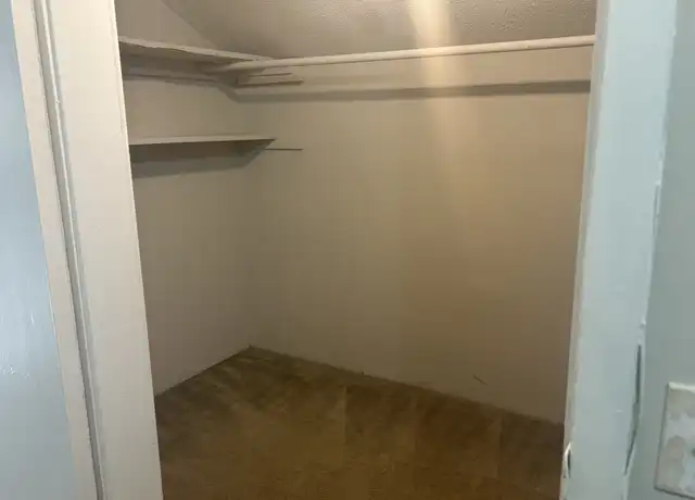 Property at 2912 10th Ave Unit D, Columbus, GA, 31904, 1 bed, 1 bath, [object Object]