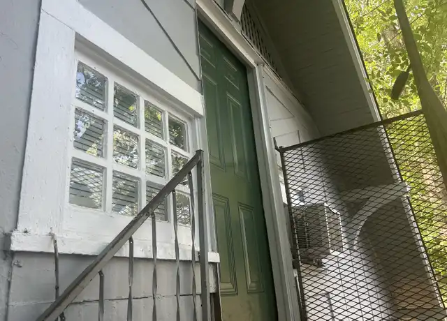 Property at 2912 10th Ave Unit D, Columbus, GA, 31904, 1 bed, 1 bath, [object Object]