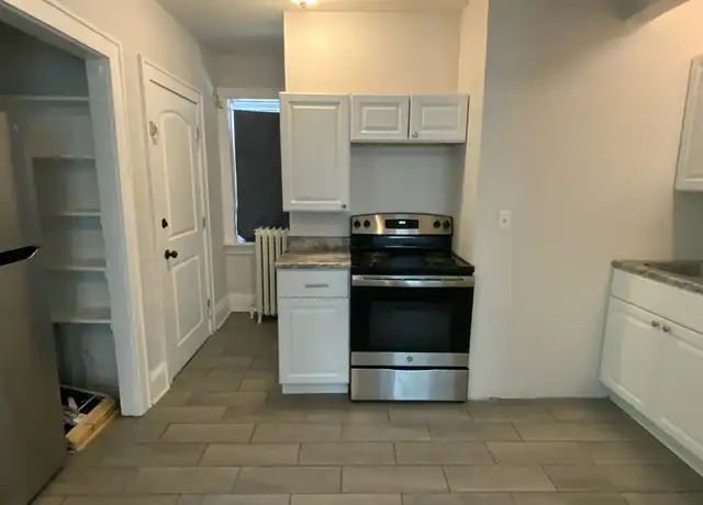 Property at 2973 Exeter St Unit 2, Duluth, MN, 55806, 1 bed, 1 bath, [object Object]