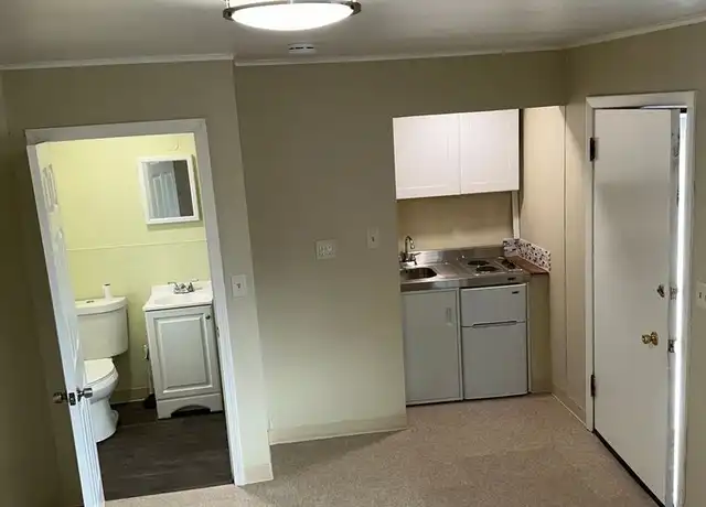 Property at 2517 Simpson Ave Unit 4, Aberdeen, WA, 98520, 0 beds, 1 bath, [object Object]