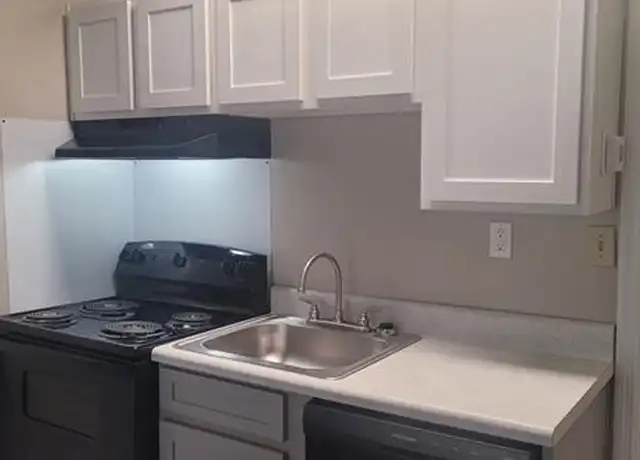 Property at 2354 Pine Cove Cir Unit E02, Gainesville, GA, 30504, 1 bed, 1 bath, [object Object]