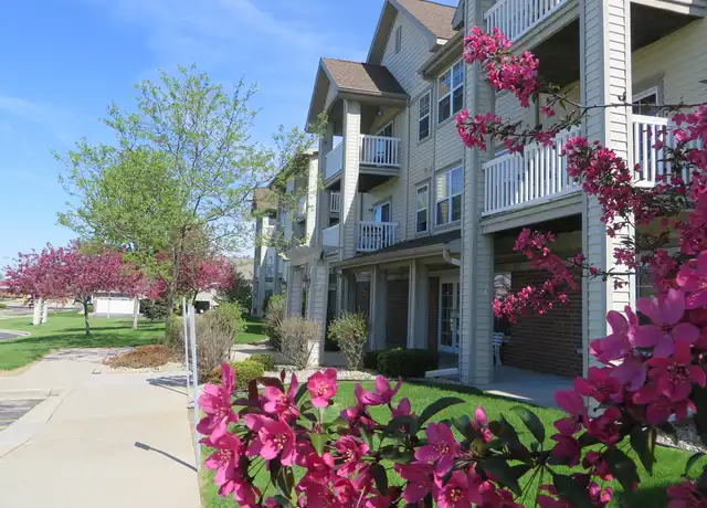 Property at Evia Senior Apartments - 325 Prairie Way Blvd, Verona, WI, 53593, 2 beds, 2 baths, [object Object]