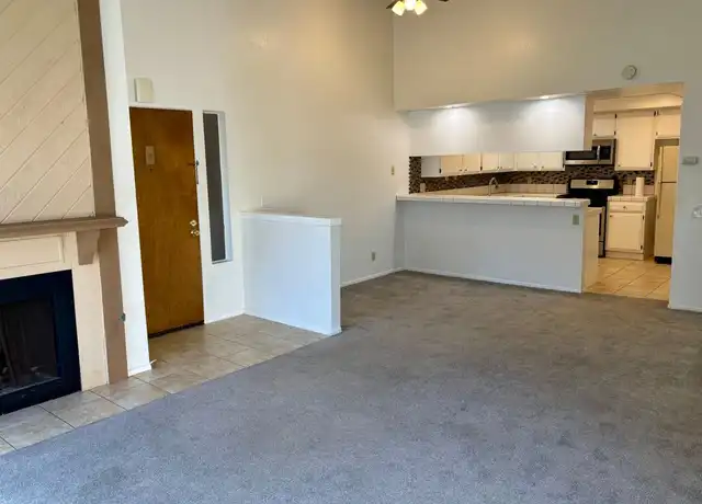 Property at 4791 Lago Dr #304, Huntington Beach, CA, 92649, 1 bed, 1 bath, [object Object]