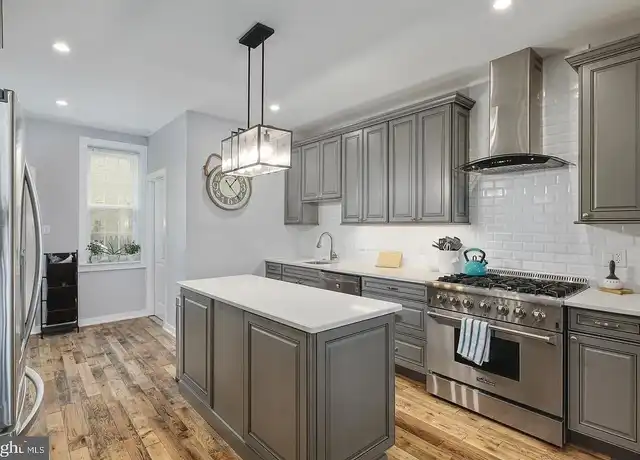 Property at 2529 Grays Ferry Ave, Philadelphia, PA, 19146, 4 beds, 3.5 baths, [object Object]