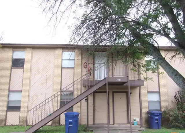 Property at 207 Northern Dove Ln Unit B, Copperas Cove, TX, 76522, 2 beds, 1 bath, [object Object]
