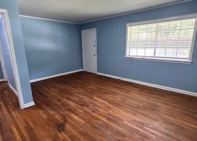 Property at 2952 Anna St, Shreveport, LA, 71103, 2 beds, 1 bath, [object Object]
