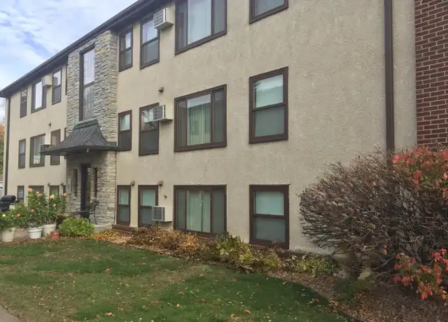 Property at 5924 W 35th St Unit B, Minneapolis, MN, 55416, 1 bed, 1 bath, [object Object]